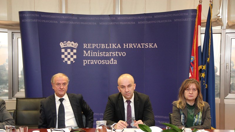 Održan sastanak Komisije za odnose s vjerskim zajednicama Vlade RH s predstavnicima vjerskih zajednica